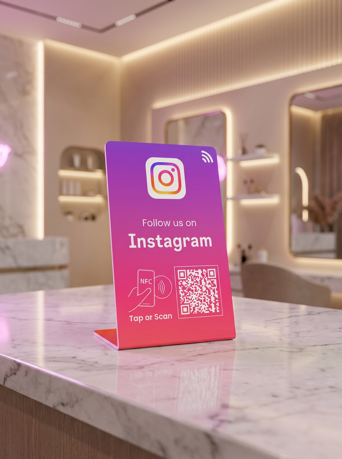RateUp Social Media Stand